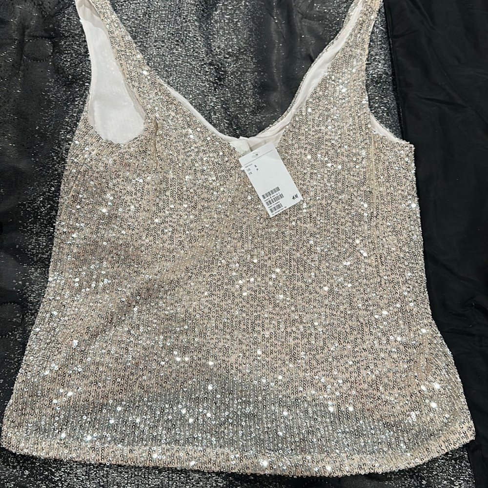 NWT H&M sequin top